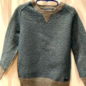 Authentic Burberry sweater Boy size 6Y.